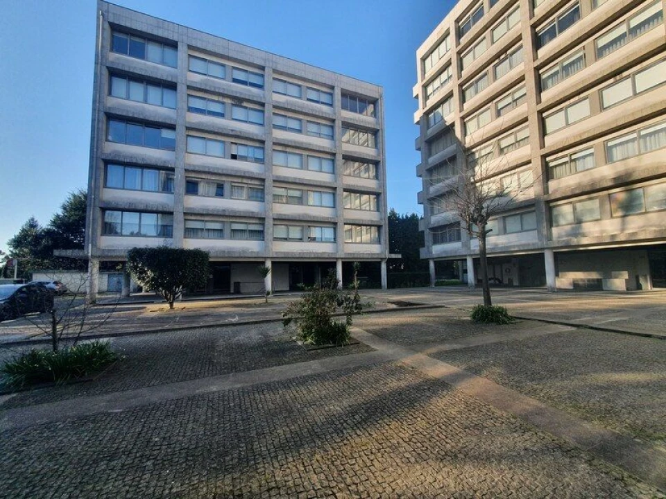 Apartamento T2 para Venda em Moreira Foto 1