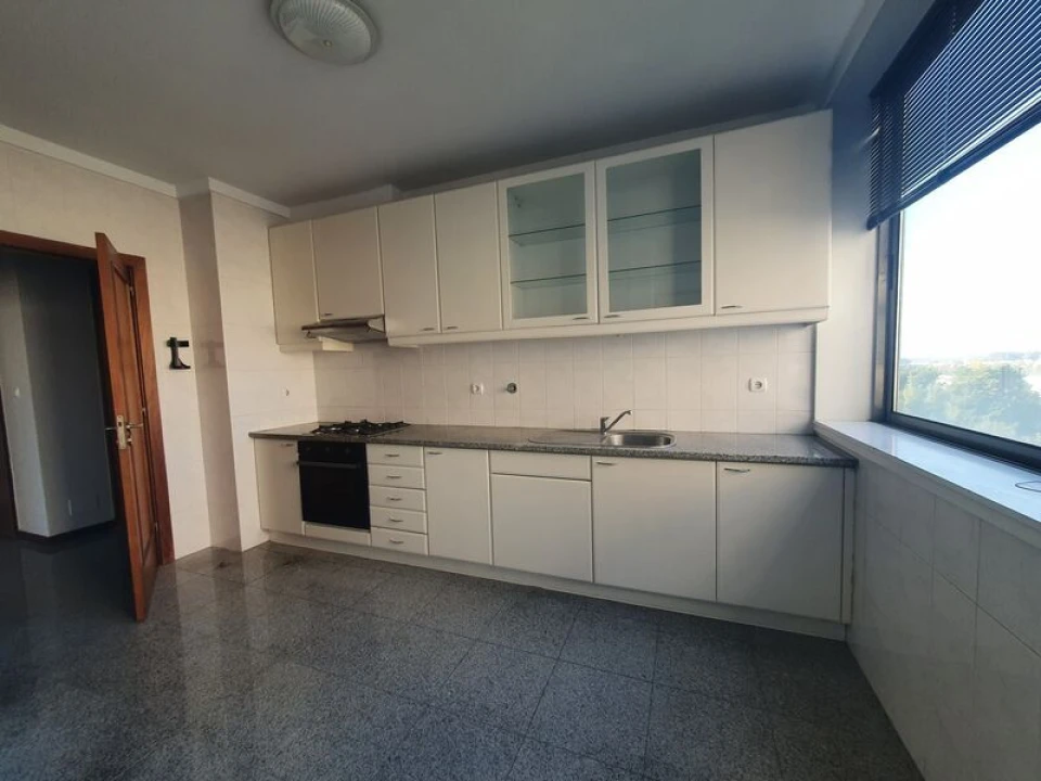 Apartamento T2 para Venda em Moreira Foto 14