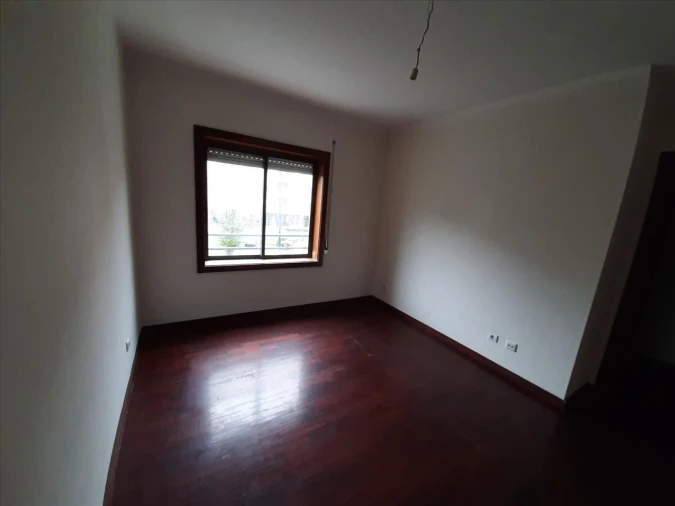 Apartamento T2 para Venda em Valongo Foto 10