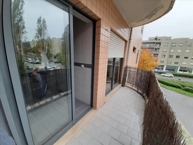 Apartamento T2 para Venda em Valongo Foto 4