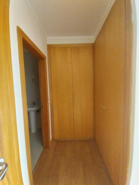 Apartamento T2 para Venda em Canelas