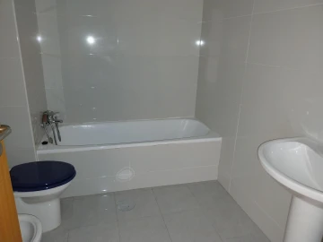 Apartamento T2 para Venda em Canelas