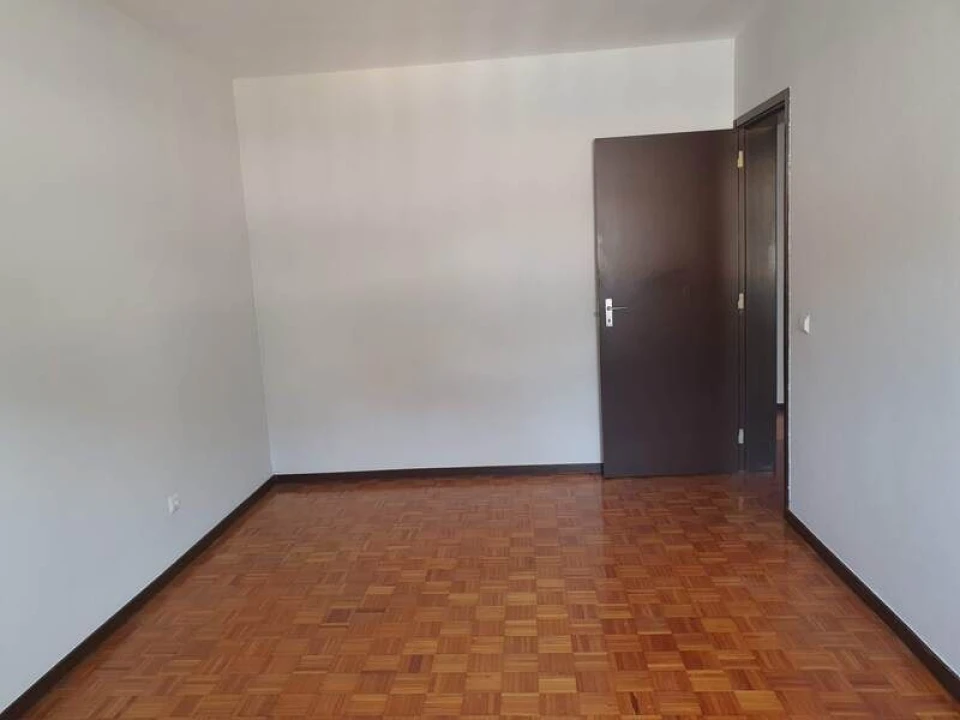 Apartamento T3 para Venda em Gondomar (São Cosme), Valbom e Jovim Foto 8
