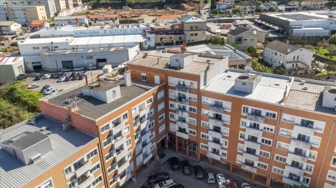 Apartamento T3 para Venda em Lomar e Arcos
