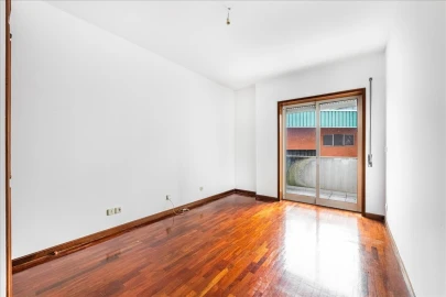 Apartamento T3 para Venda em Lomar e Arcos