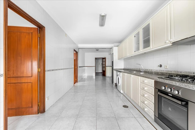 Apartamento T3 para Venda em Lomar e Arcos Foto 5