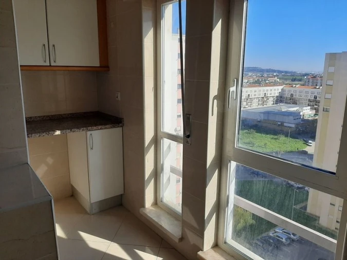 Apartamento T3 para Venda em Carregado e Cadafais Foto 17