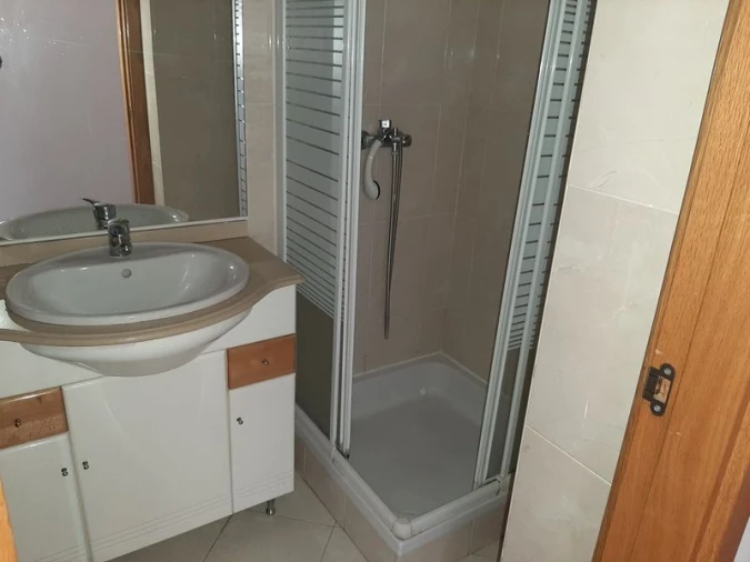 Apartamento T3 para Venda em Carregado e Cadafais Foto 23