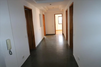 Apartamento T3 para Venda em Fernao Ferro