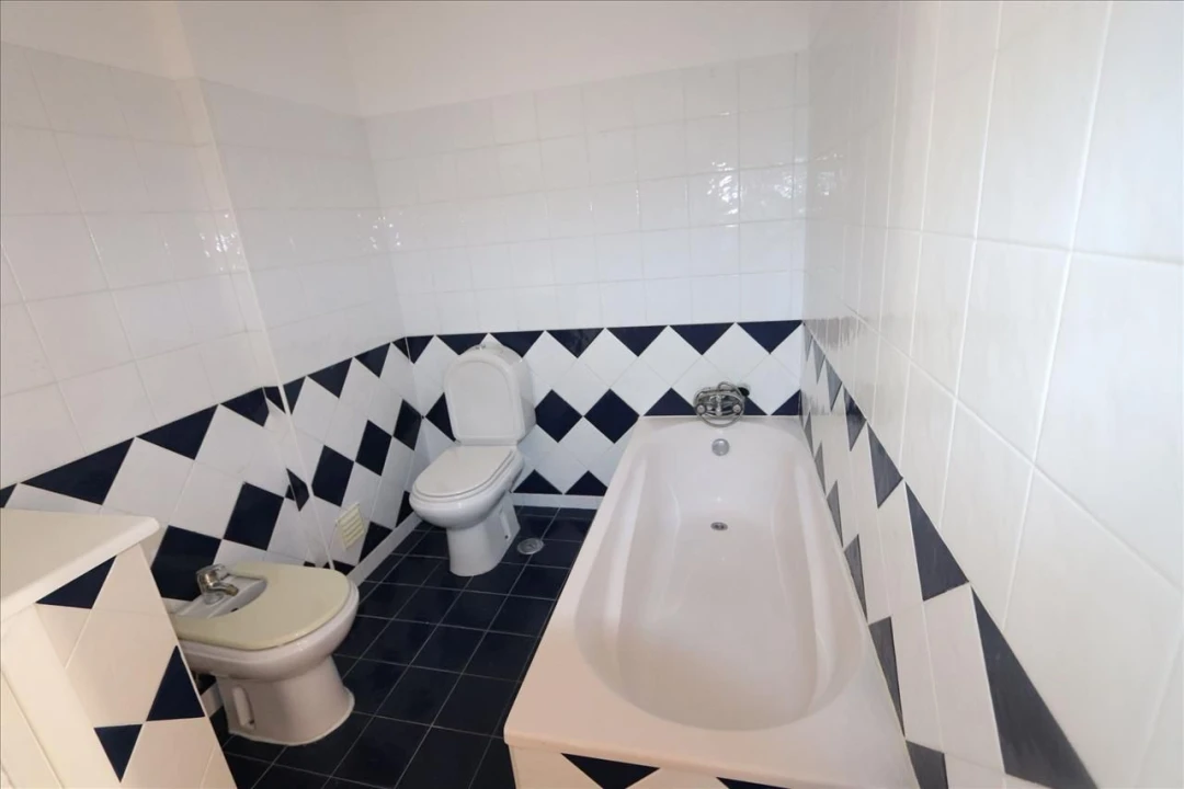 Apartamento T3 para Venda em Fernao Ferro Foto 12