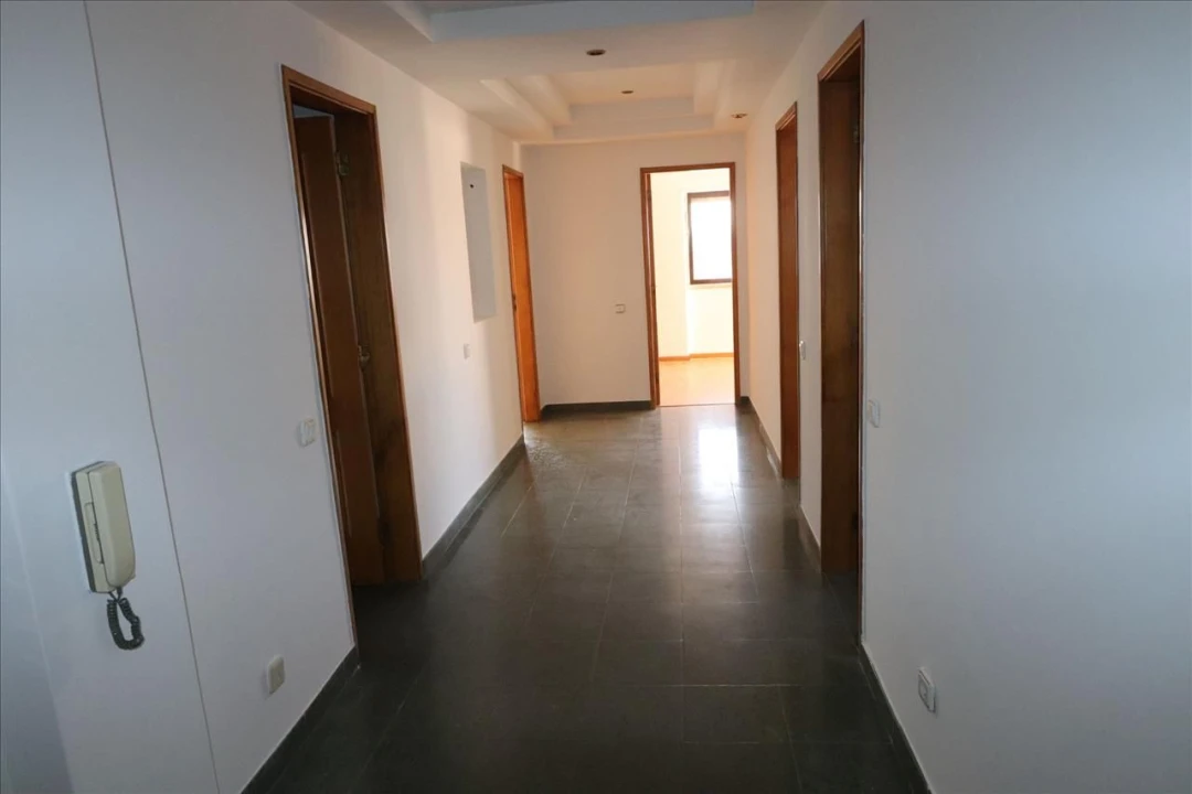 Apartamento T3 para Venda em Fernao Ferro Foto 2