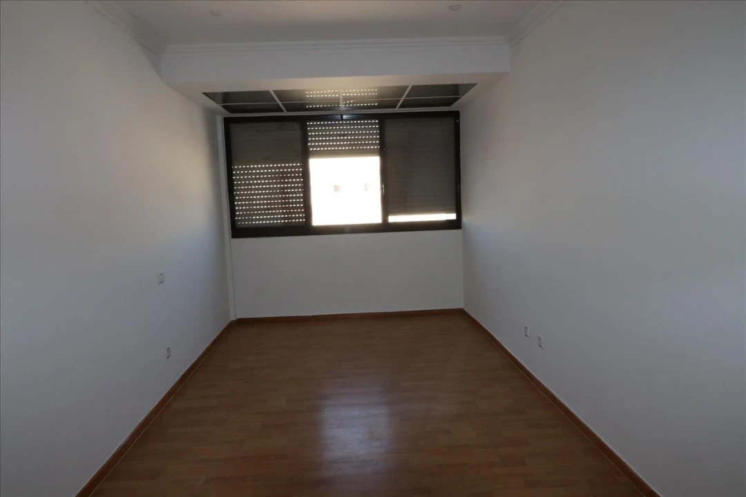 Apartamento T3 para Venda em Fernao Ferro Foto 4