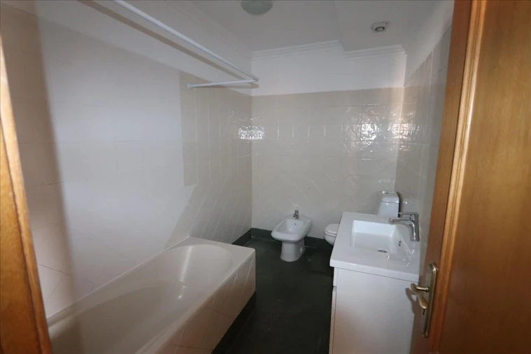 Apartamento T3 para Venda em Fernao Ferro Foto 13