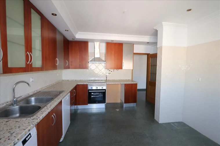 Apartamento T3 para Venda em Fernao Ferro Foto 6