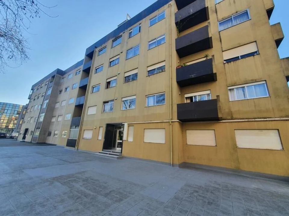 Apartamento T1 para Venda em Santa Marinha e São Pedro da Afurada Foto 1