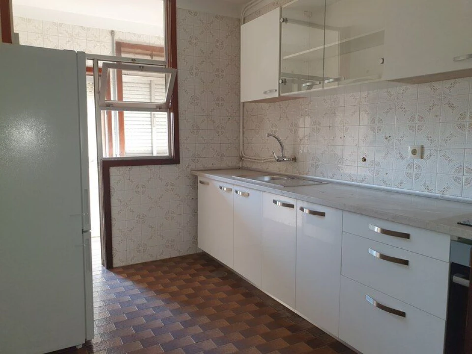 Apartamento T1 para Venda em Santa Marinha e São Pedro da Afurada Foto 14