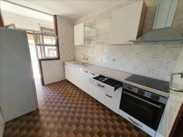 Apartamento T1 para Venda em Santa Marinha e São Pedro da Afurada