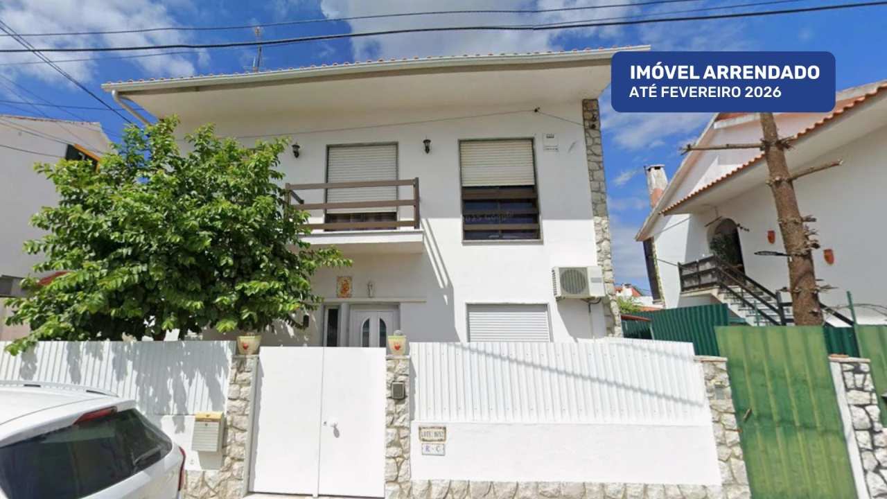 Apartamento T3 para Venda em Quinta do Conde Foto 1