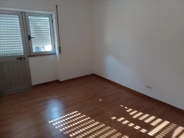 Apartamento T2 para Venda em Fernao Ferro