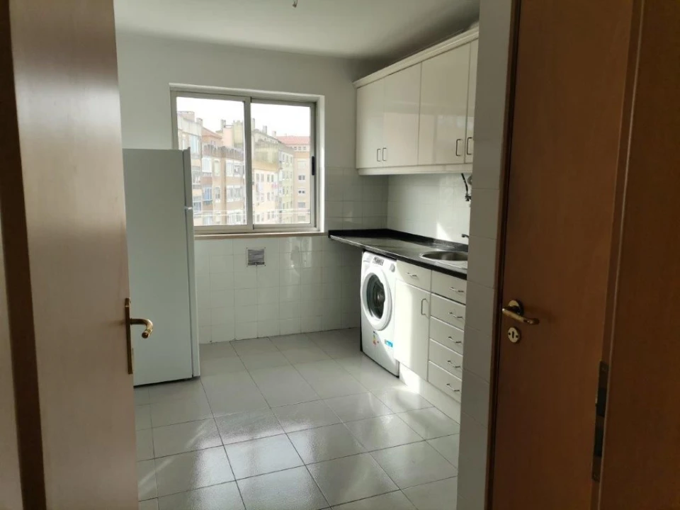 Apartamento T2 para Venda em Mina de Água Foto 15