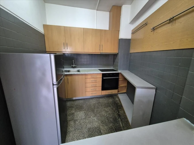 Apartamento T1 para Venda em Paranhos Foto 4