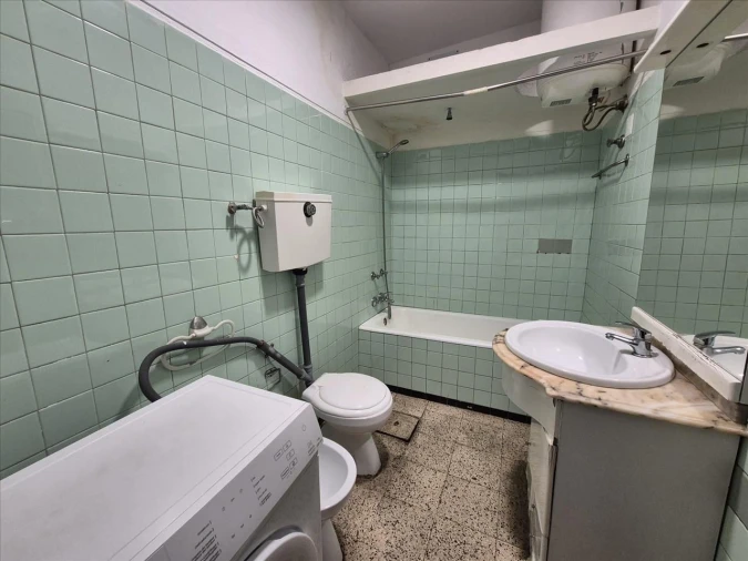 Apartamento T1 para Venda em Paranhos Foto 6