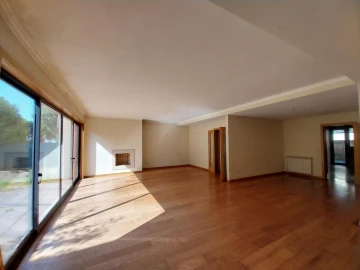 Apartamento T5 para Venda em Paranhos