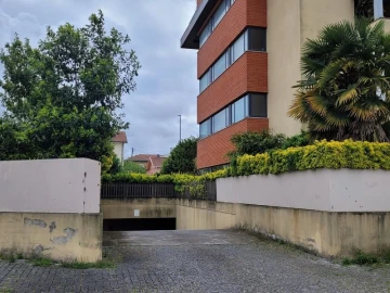 Apartamento T5 para Venda em Paranhos