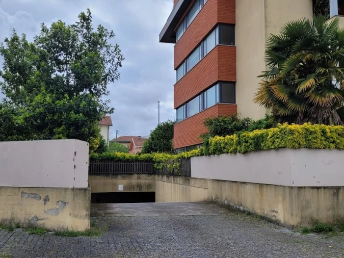 Apartamento T5 para Venda em Paranhos Foto 32