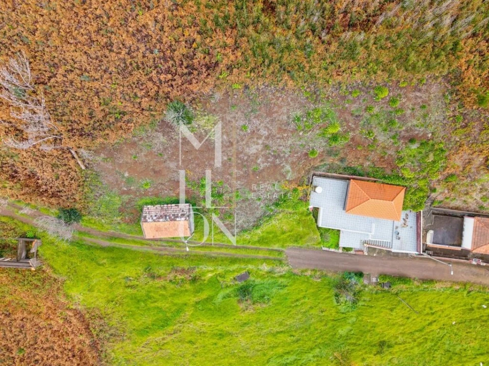 Terreno para Venda em Ponta do Pargo Foto 2