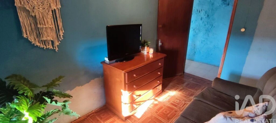 Moradia T2 para Venda em Mões Foto 10