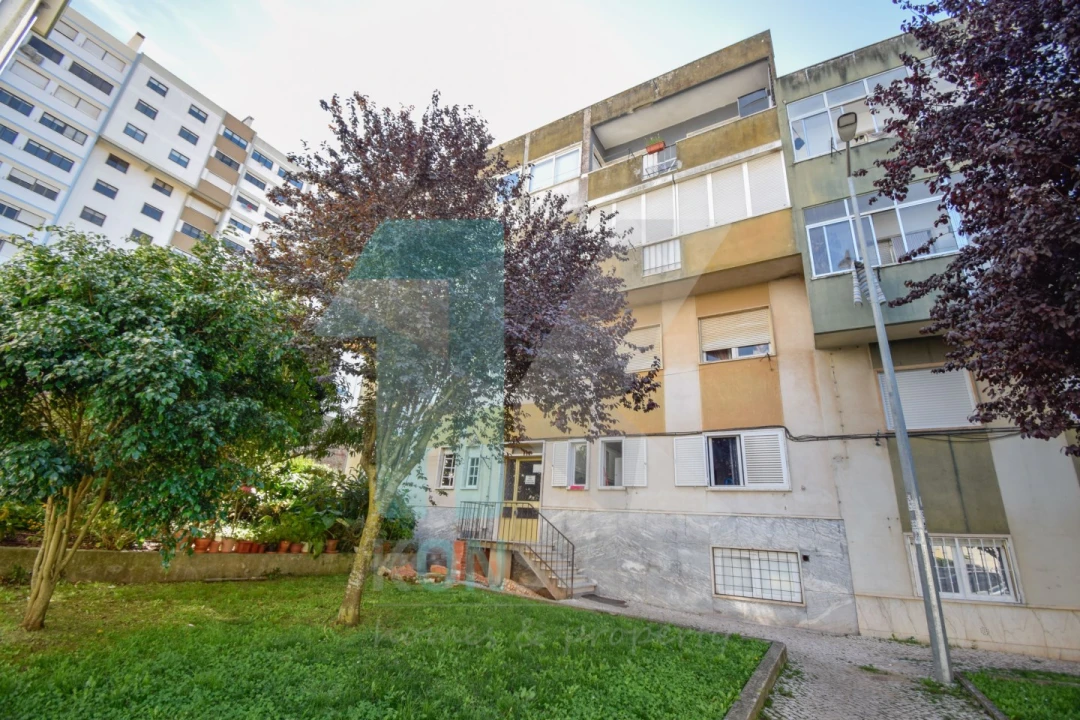 Apartamento T3 para Venda em Massamá e Monte Abraão Foto 2