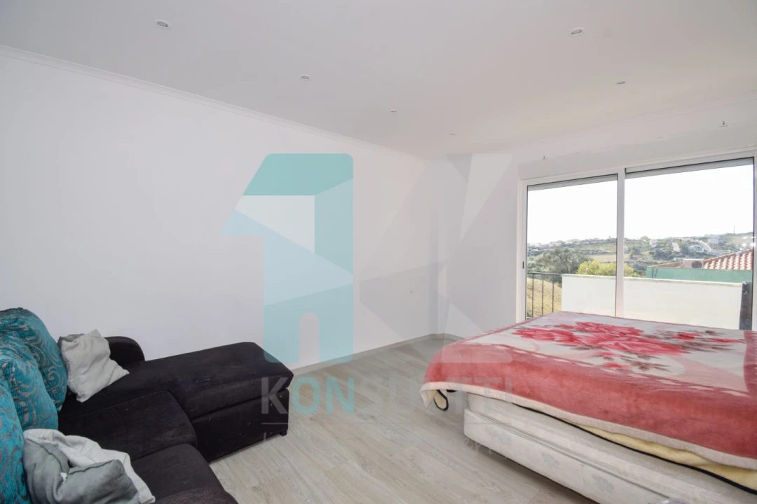 Apartamento T3 para Venda em Massamá e Monte Abraão Foto 6