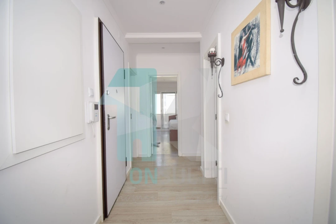 Apartamento T3 para Venda em Massamá e Monte Abraão Foto 13