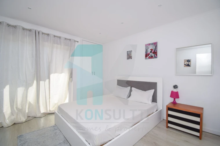 Apartamento T3 para Venda em Massamá e Monte Abraão Foto 1