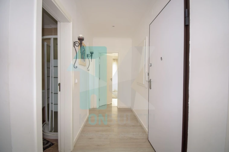 Apartamento T3 para Venda em Massamá e Monte Abraão Foto 12