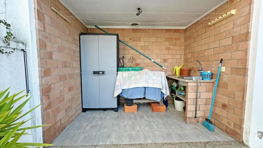 Moradia T3 para Venda em Arvore Foto 14