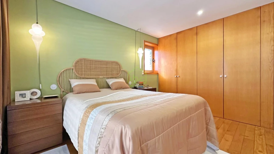 Moradia T3 para Venda em Arvore Foto 29