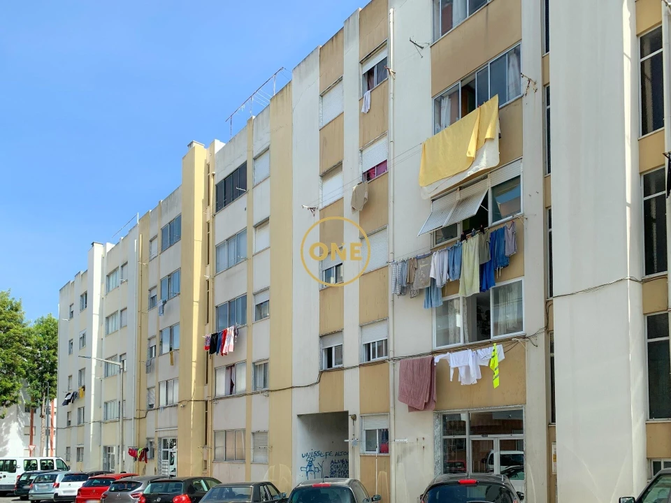 Apartamento T4 para Venda em Carregado e Cadafais Foto 26