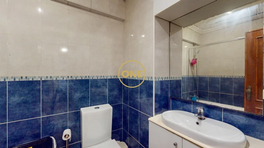 Apartamento T4 para Venda em Carregado e Cadafais Foto 14