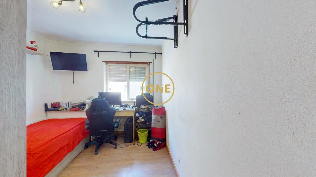 Apartamento T4 para Venda em Carregado e Cadafais Foto 18
