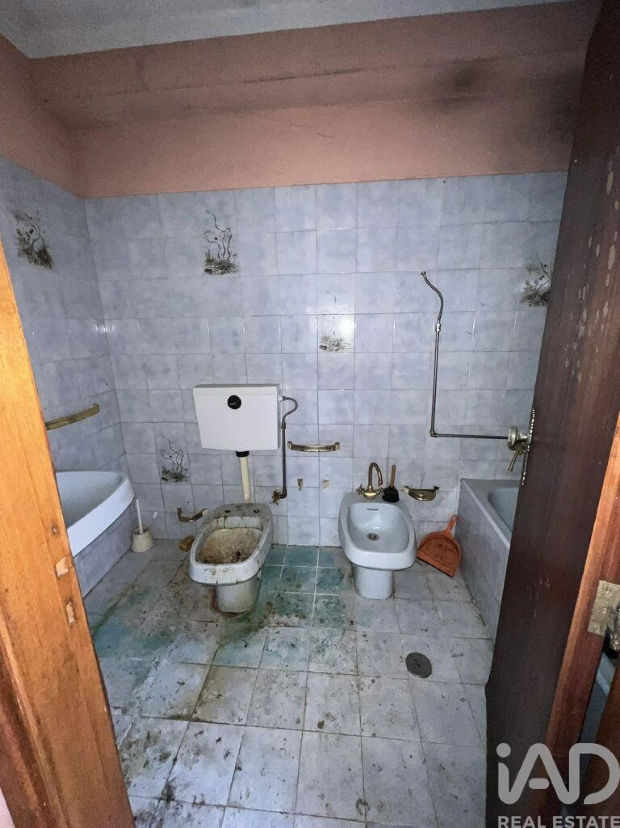 Prédio para Venda em Tabuaço Foto 16