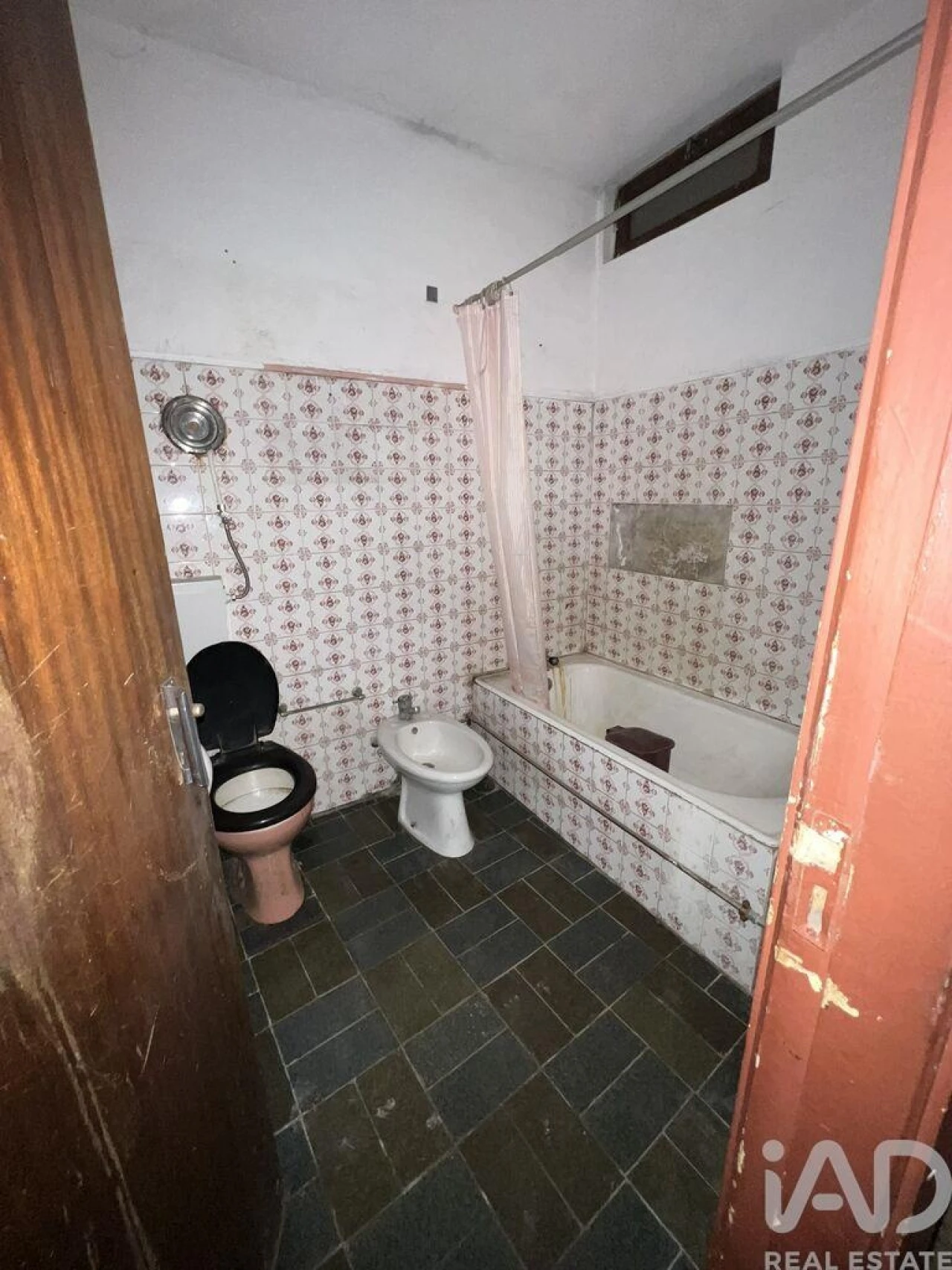 Prédio para Venda em Tabuaço Foto 10