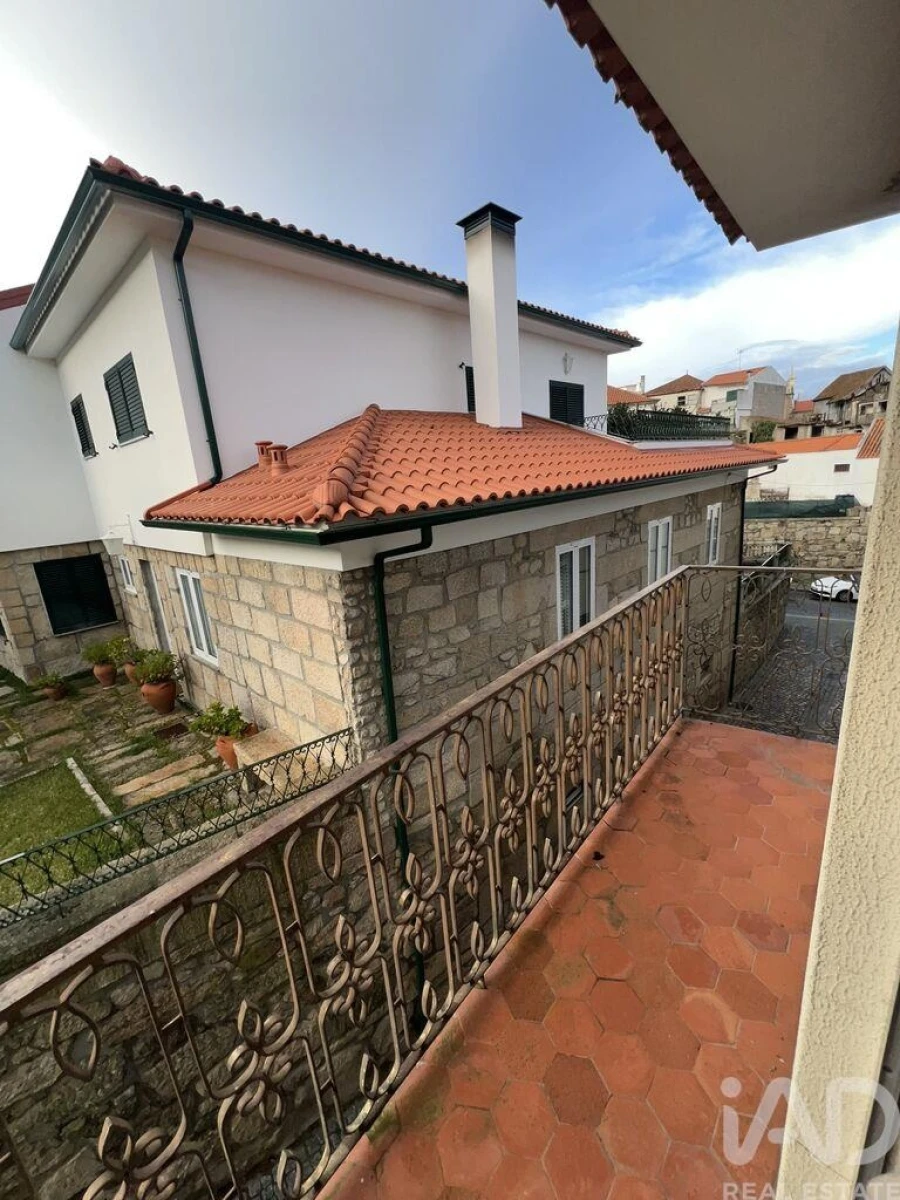 Prédio para Venda em Tabuaço Foto 17