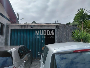 Moradia T2 para Venda em Rossas