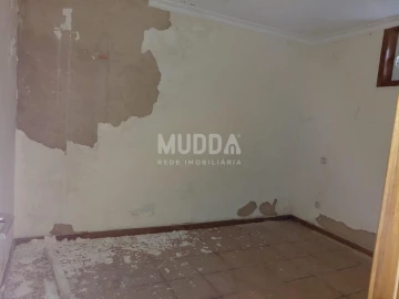 Moradia T2 para Venda em Rossas