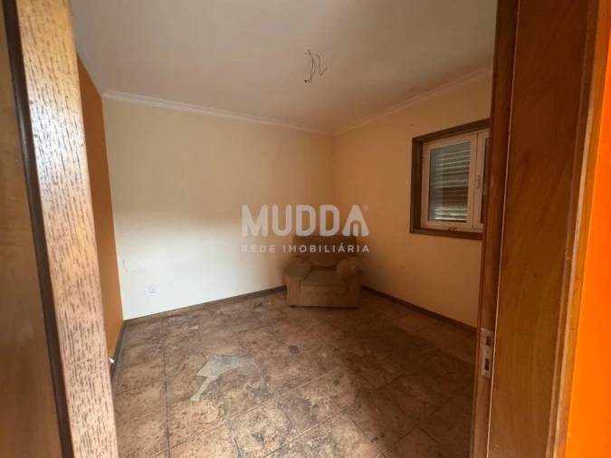 Moradia T2 para Venda em Rossas Foto 3