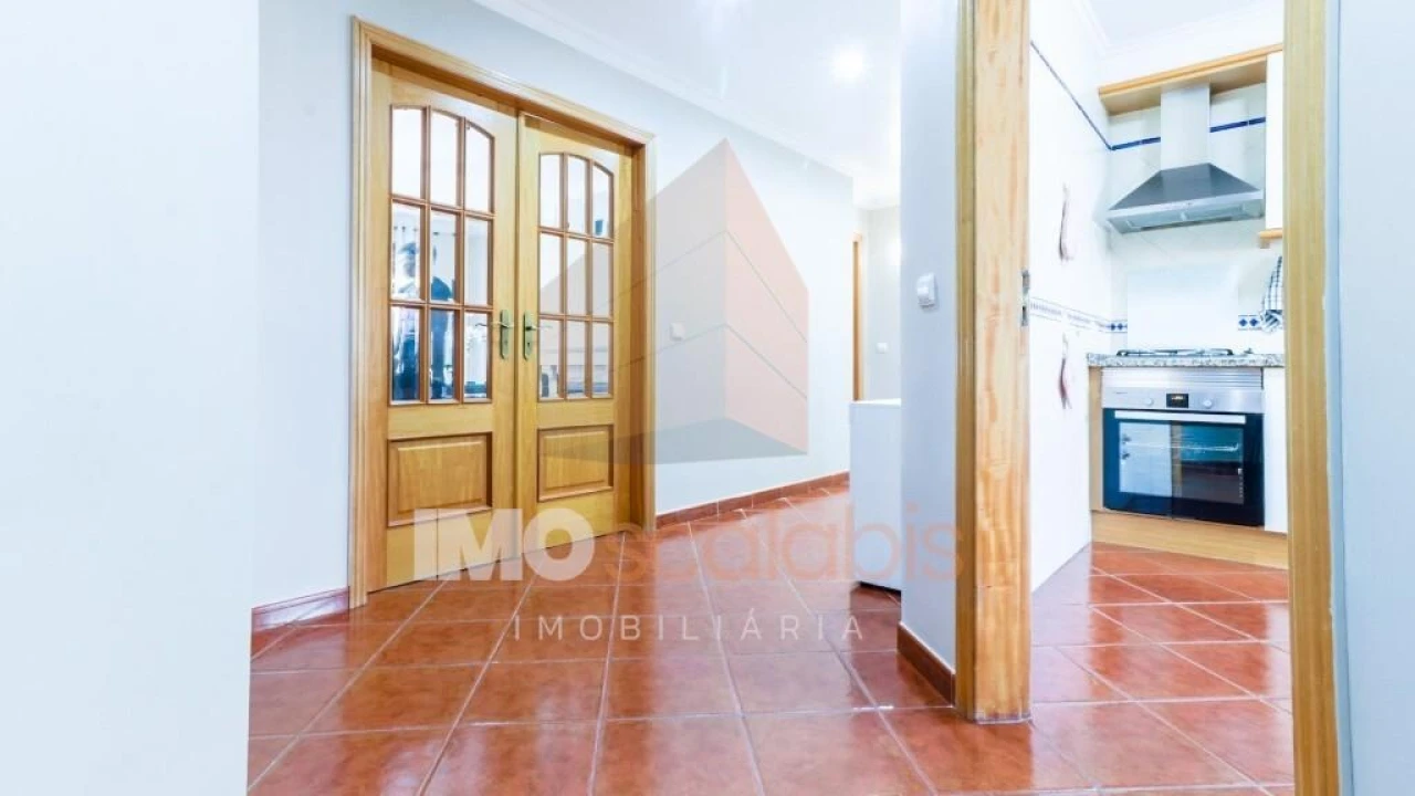 Apartamento T2 para Arrendamento em Almeirim Foto 8
