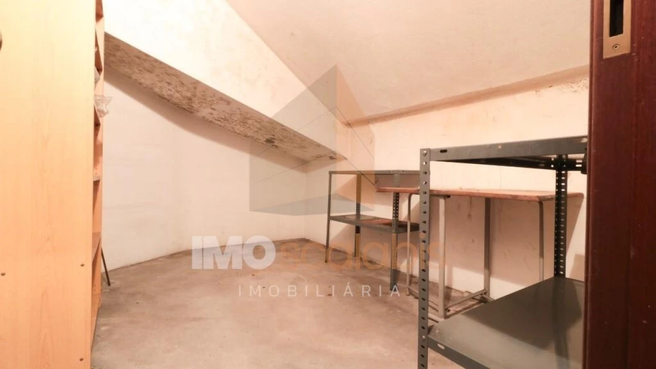 Apartamento T2 para Arrendamento em Almeirim Foto 31