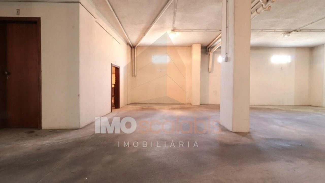 Apartamento T2 para Arrendamento em Almeirim Foto 29